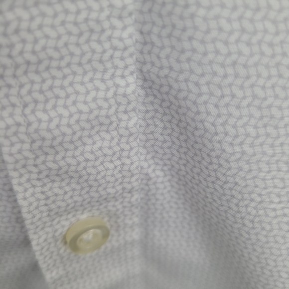 Michael Kors Men's White Button Down Long Sleeve Dress Shirt Size Medium - Picture 4 of 9